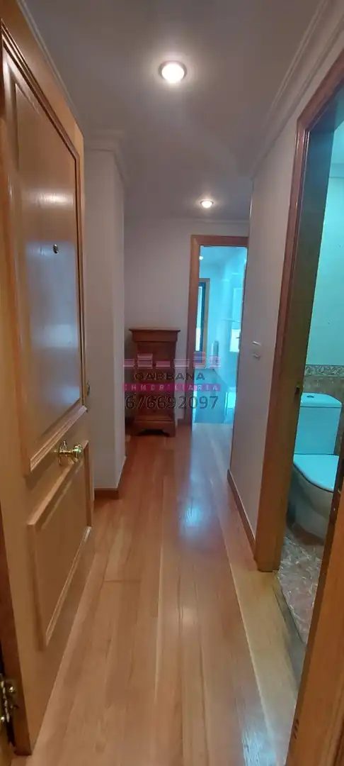 Flat for rent in Rúa de García Barbón, 30, Centro - Areal
