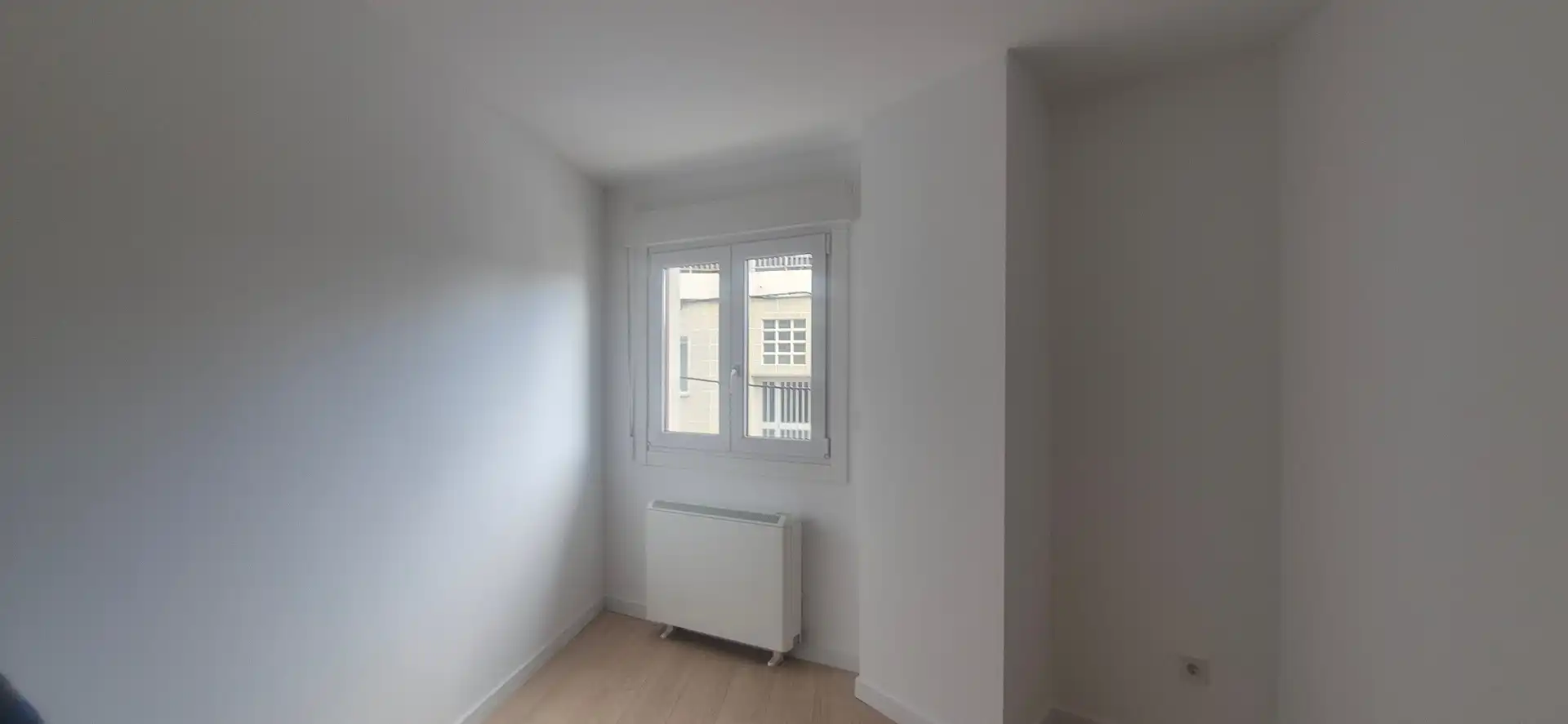 Dormitori de Apartament en venda en Moaña amb Calefacció, Jardí privat i Parquet