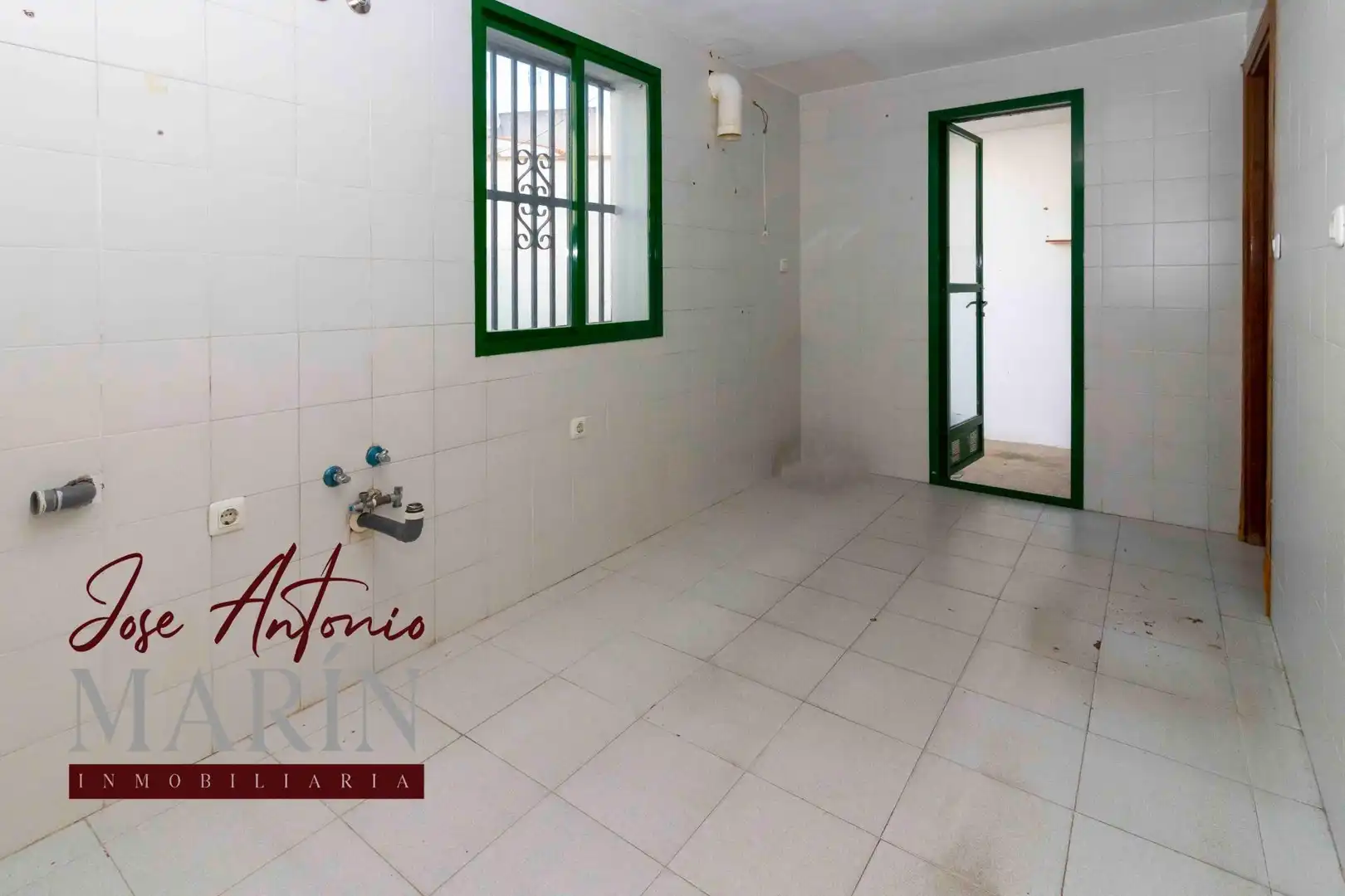 Bedroom of Houses for sale in Valdelacalzada