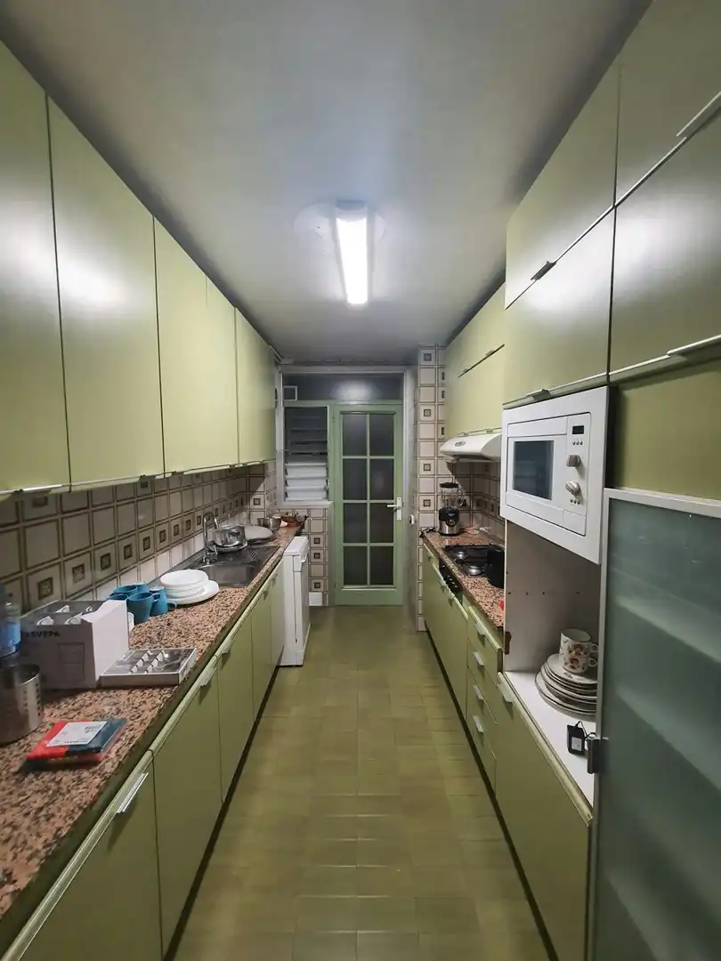 Kitchen of Flat for share in Barcelona  with Heating, Washing machine and TV