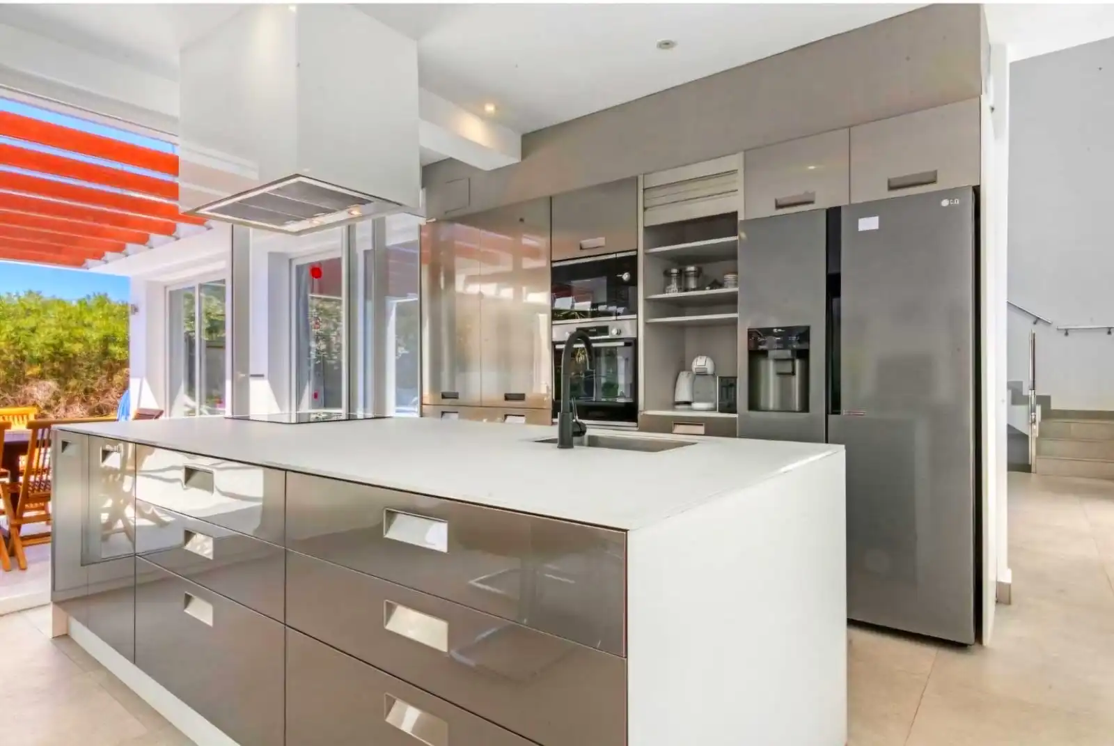 Chalet con piscina en venta en Centro ciudad, imagen 11