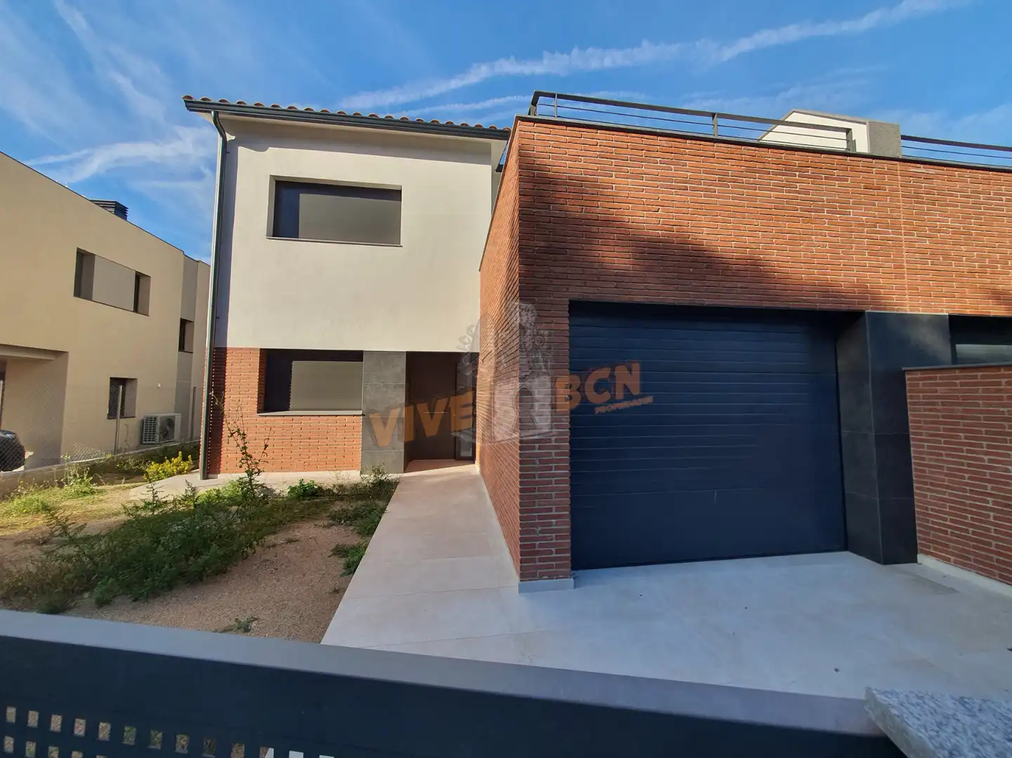 Vista exterior de Casa adosada en venta en Sant Esteve de Palautordera con Calefacción, Jardín privado y Terraza
