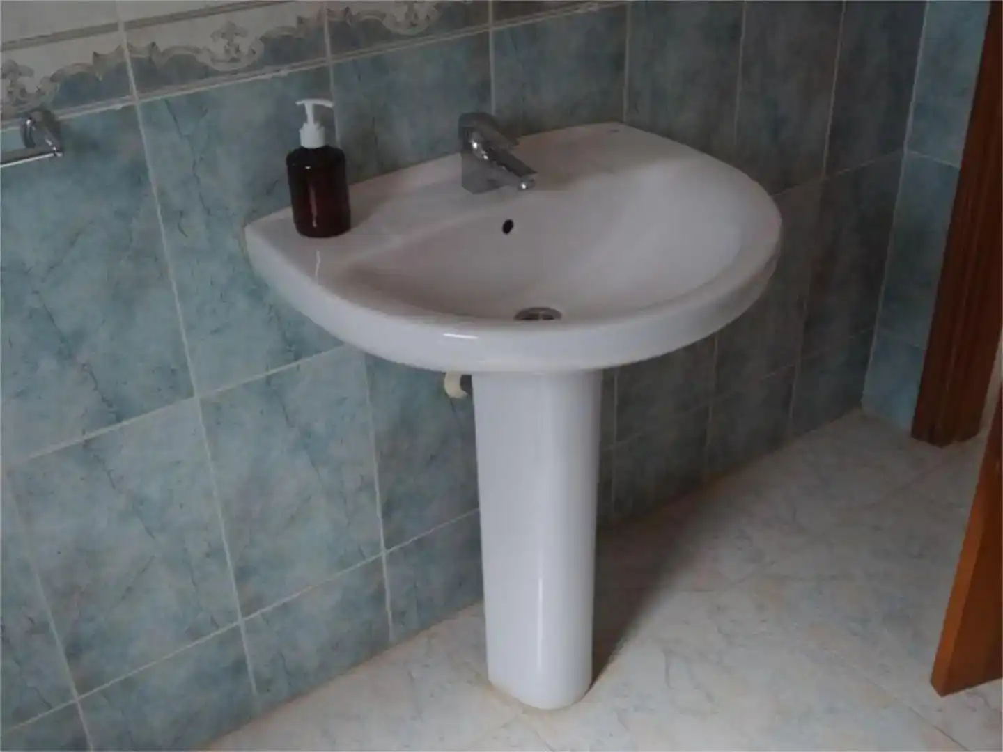 Bathroom of Houses for sale in Rojales