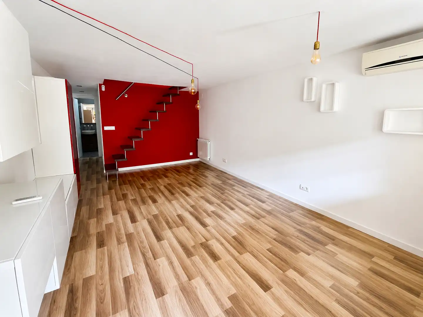 Dúplex en venta en Madrid con Aire acondicionado, Calefacción y Jardín privado