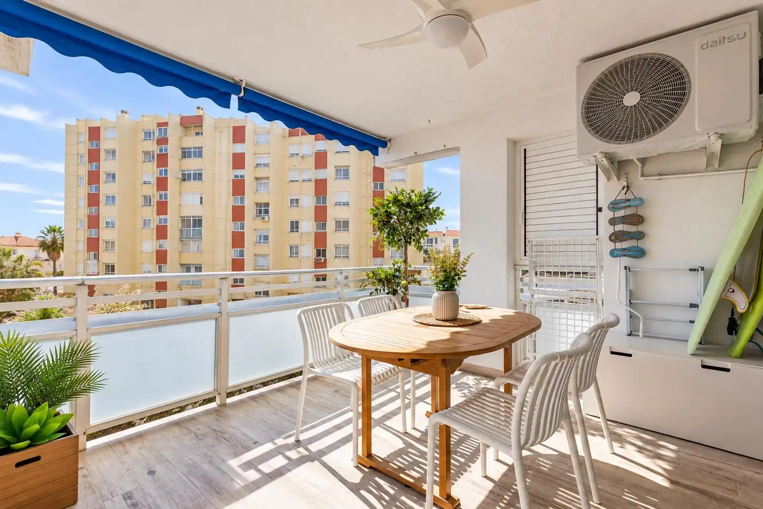 Balcony of Flat for sale in Pobles del Sud