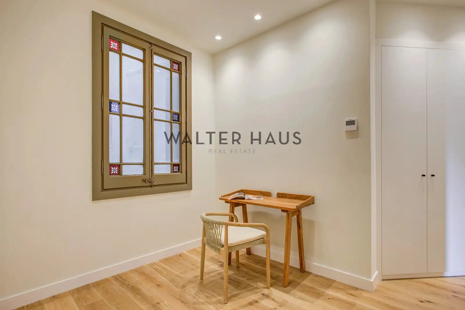 Comedor de Piso en venta en Barcelona con Aire acondicionado, Amueblado y Horno