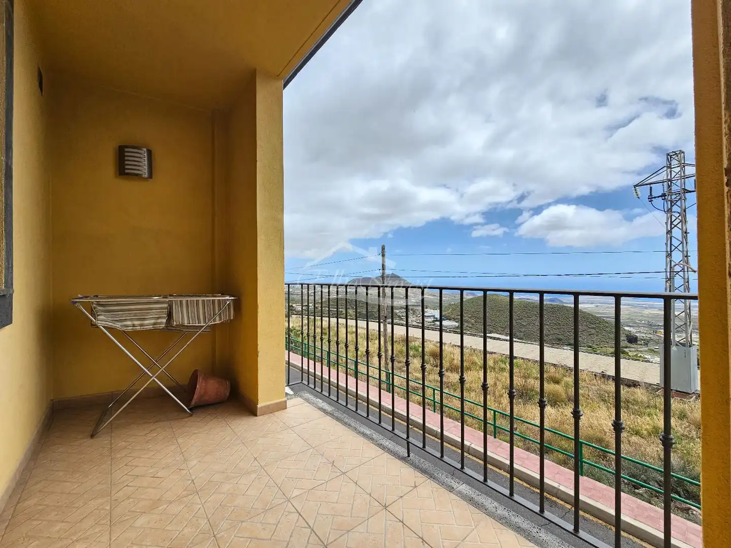 Vista exterior de Casa adosada de alquiler en San Miguel de Abona con Terraza y Amueblado