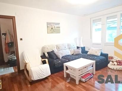 Living room of Flat for sale in Bilbao   with Heating