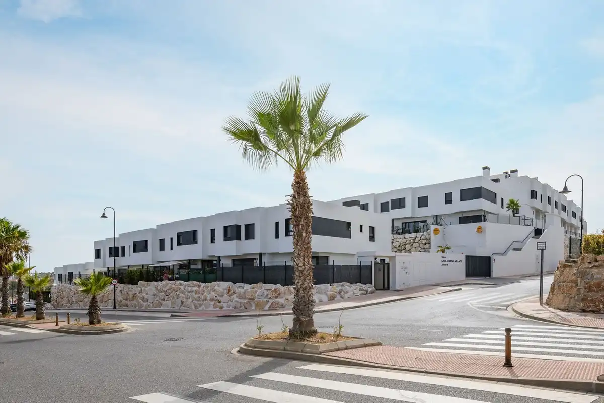 Adossat amb piscina en venda a La Cala Mijas, imagen 3