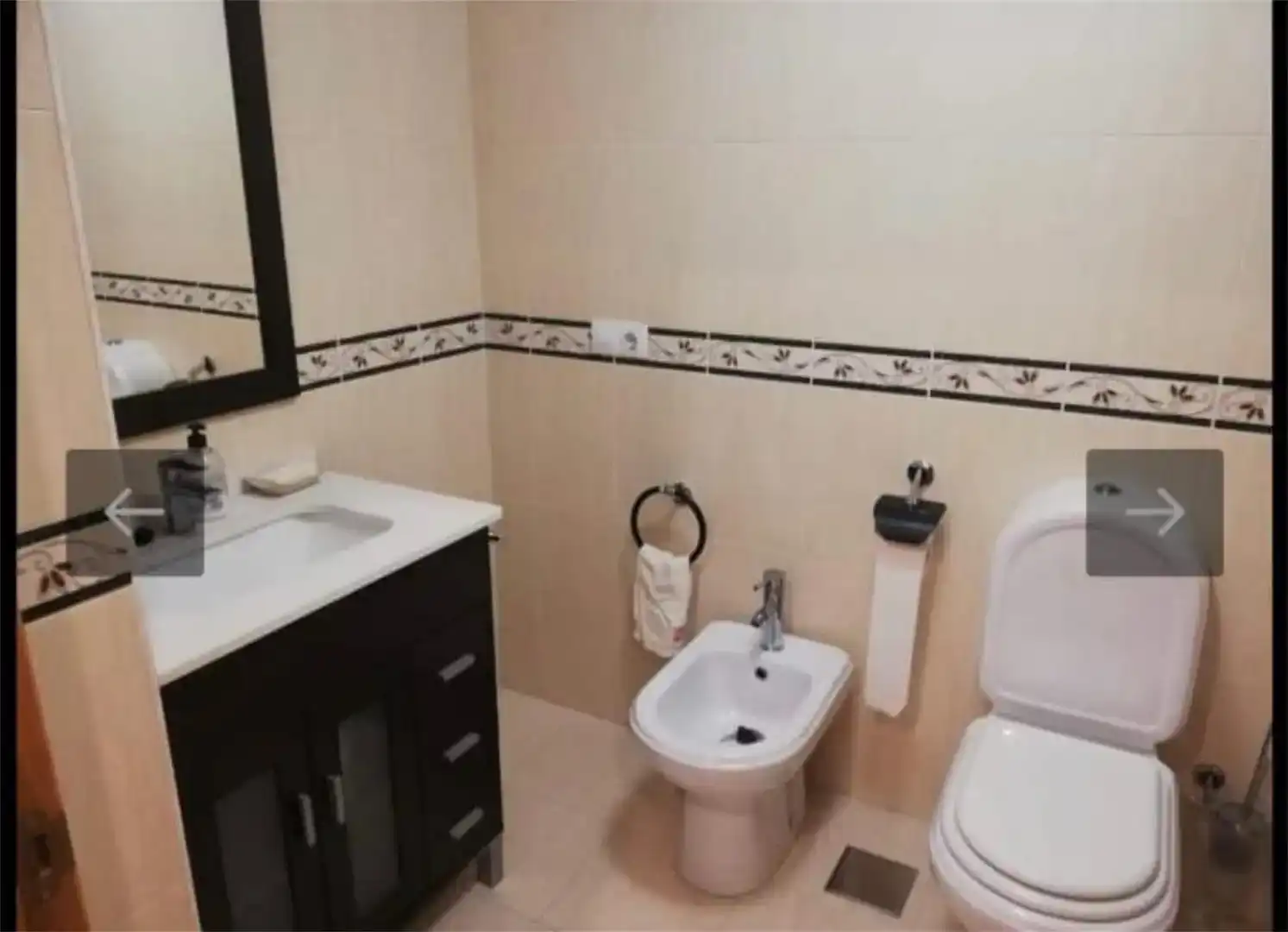 Badezimmer von Wohnung zur Miete in A Pobra do Caramiñal