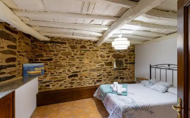 Dormitori de Casa o xalet en venda en Sober amb Calefacció, Jardí privat i Terrassa