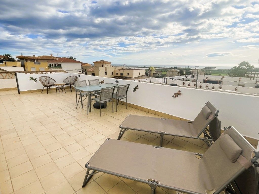 Terrassa de Apartament en venda en Cuevas del Almanzora amb Aire condicionat