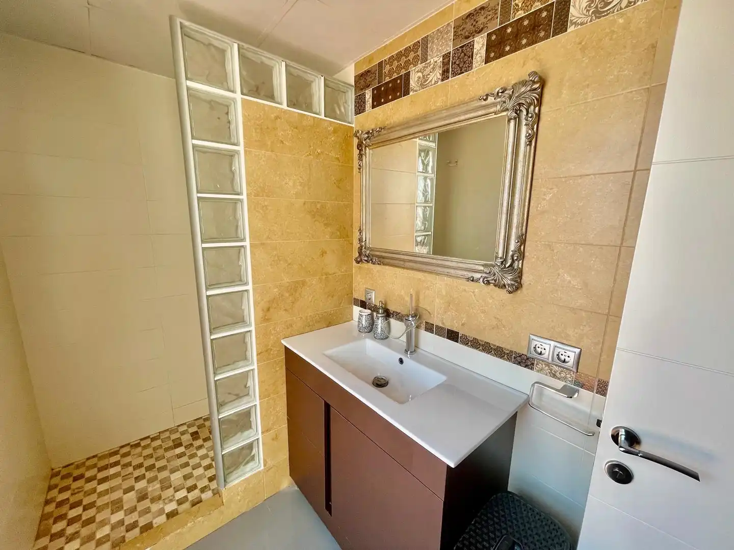 Penthouse for sale in Batalla de los Cueros, imagen 21