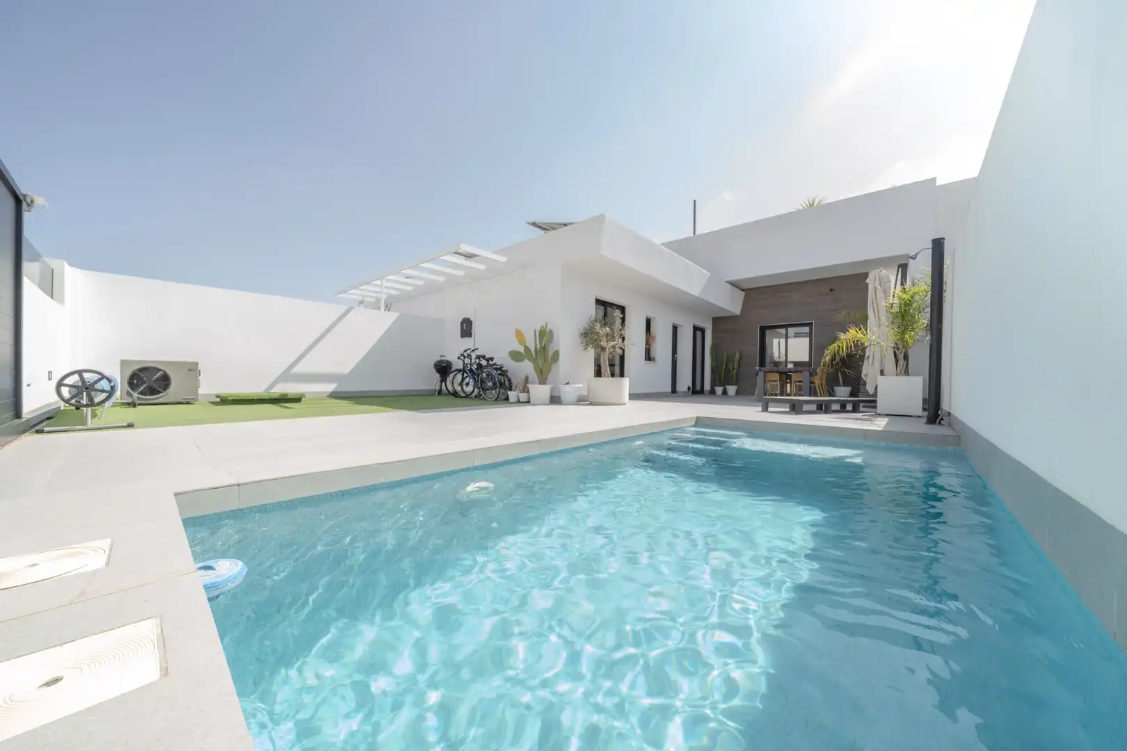 Casa con piscina in vendita a Roldán