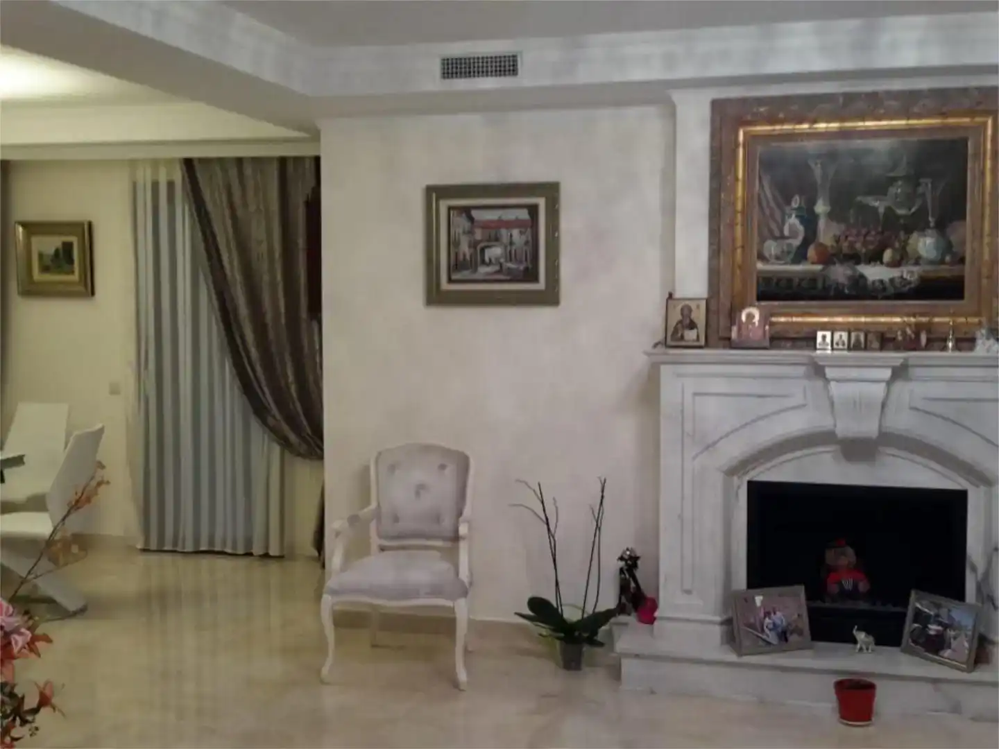 Sala d'estar de Pis en venda en Elviria - Cabopino