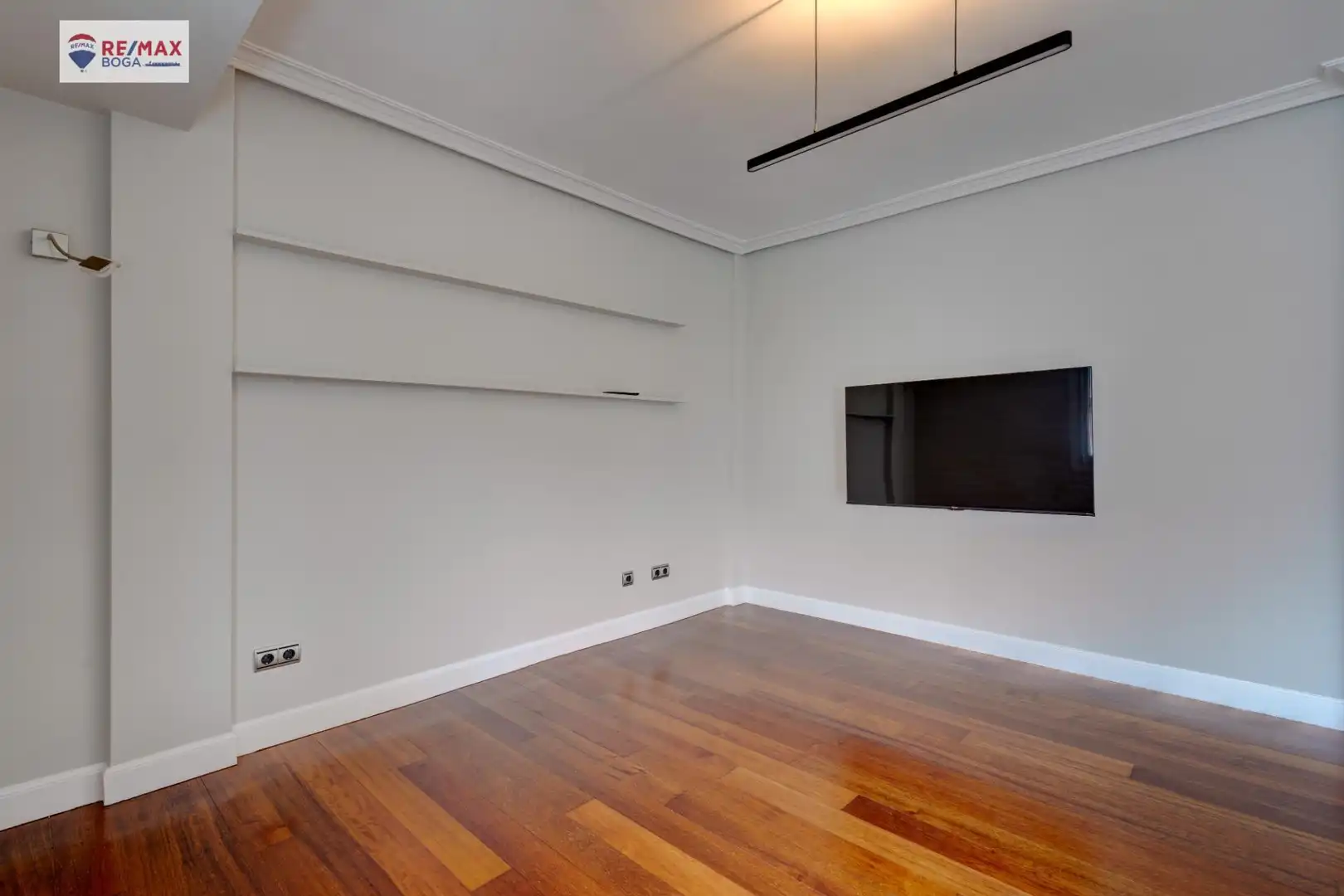 Wohnzimmer von Wohnung zum Verkauf in Zarautz mit Privatgarten