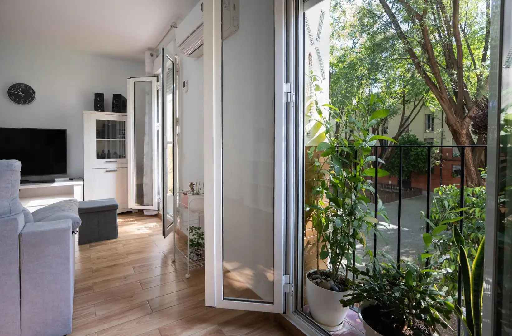 Terraza de Piso en venta en  Sevilla Capital con Aire acondicionado