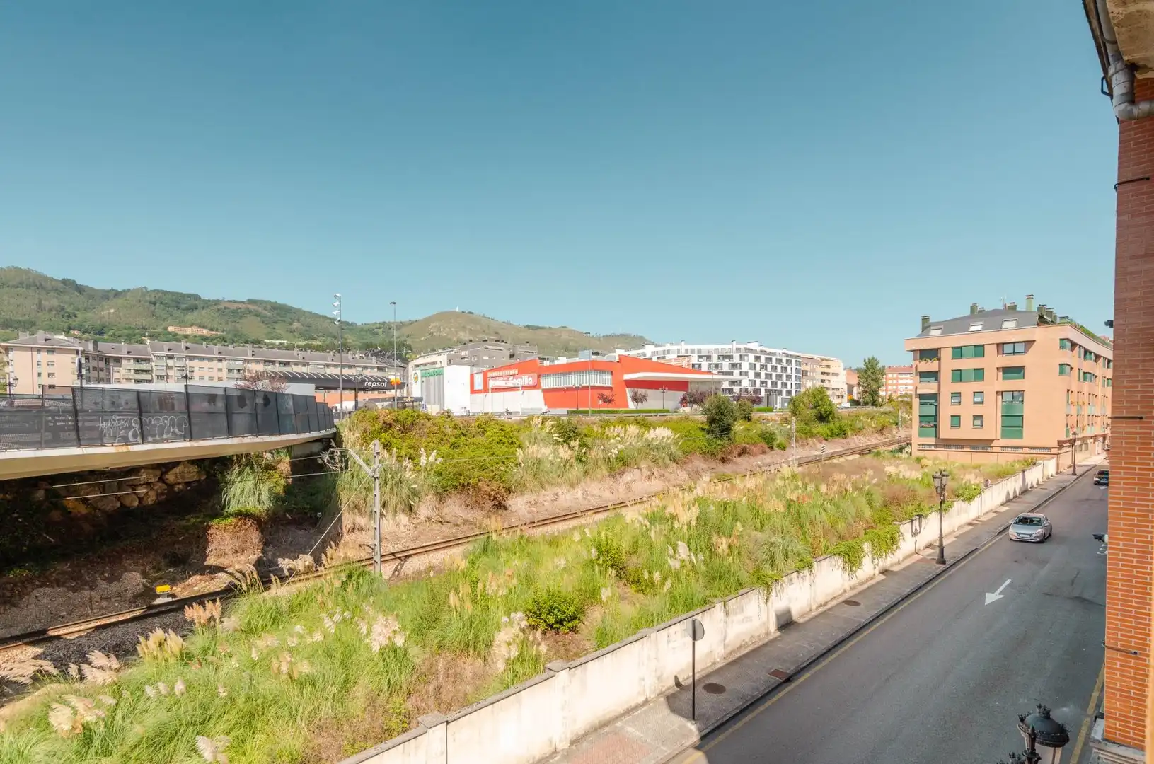 Außenansicht von Gebäude zum Verkauf in Oviedo 