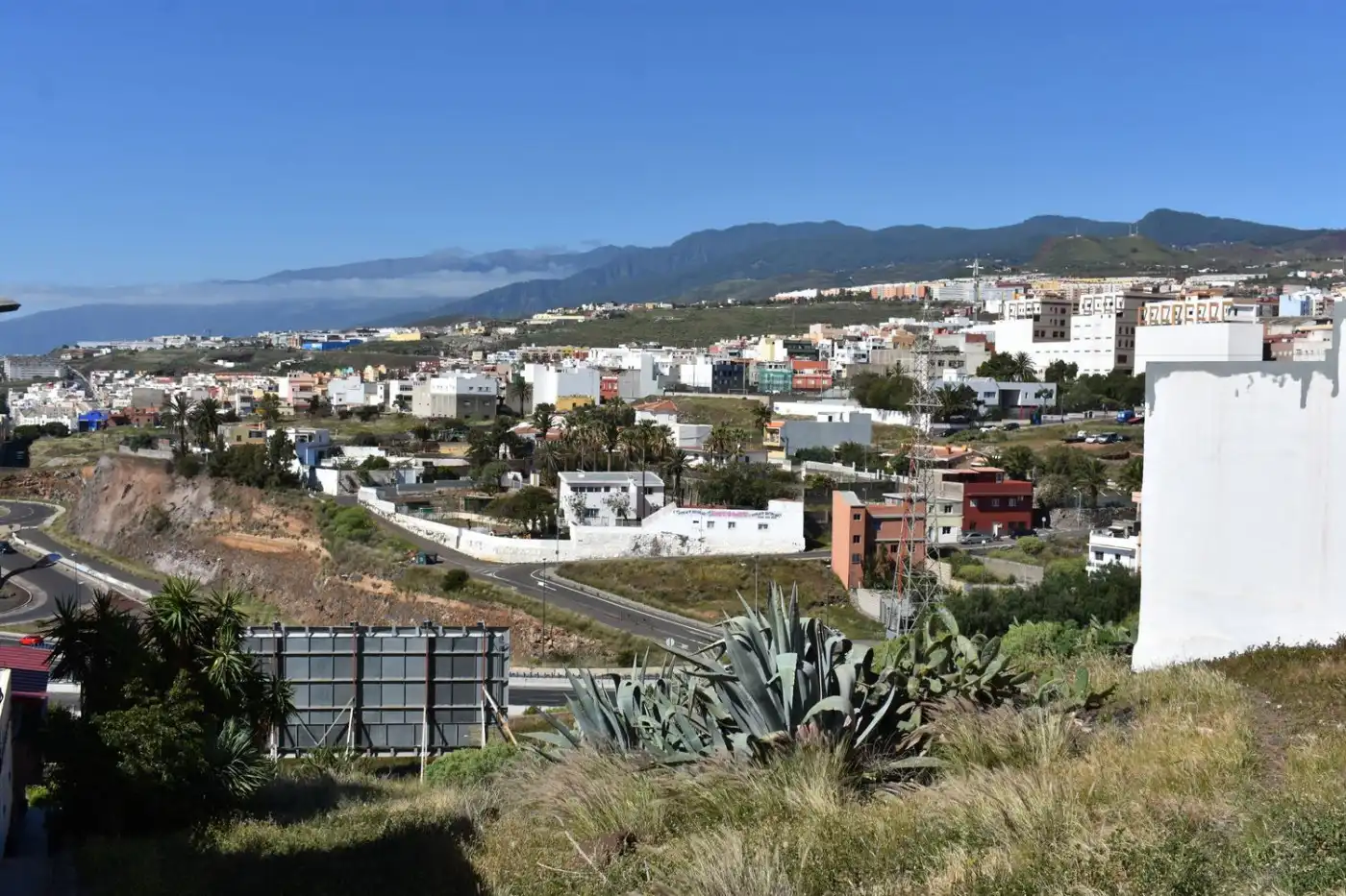 Vista exterior de Residencial en venda en San Cristóbal de la Laguna