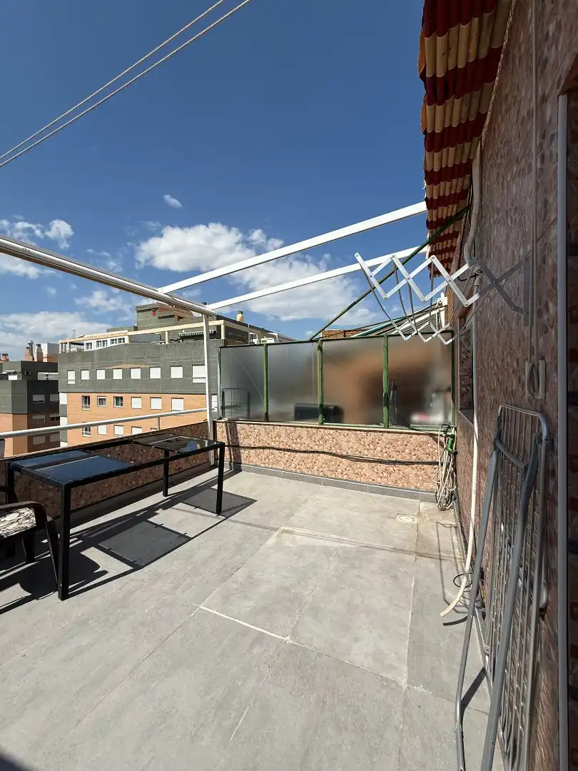 Terraza de Ático de alquiler en Sagunto / Sagunt con Terraza, Amueblado y Horno