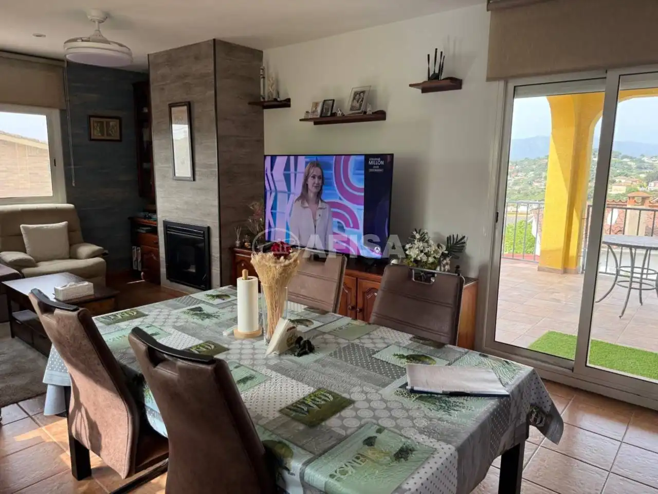 Menjador de Casa o xalet en venda en Maçanet de la Selva amb Aire condicionat, Calefacció i Jardí privat