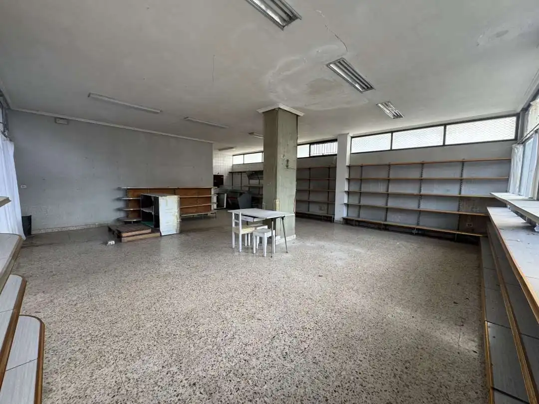 Local comercial en venta en Legazpi, imagen 5