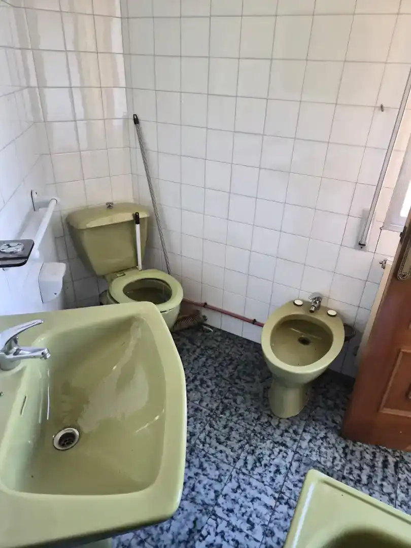 Baño de Piso en venta en Guitiriz con Parquet, Trastero y Amueblado