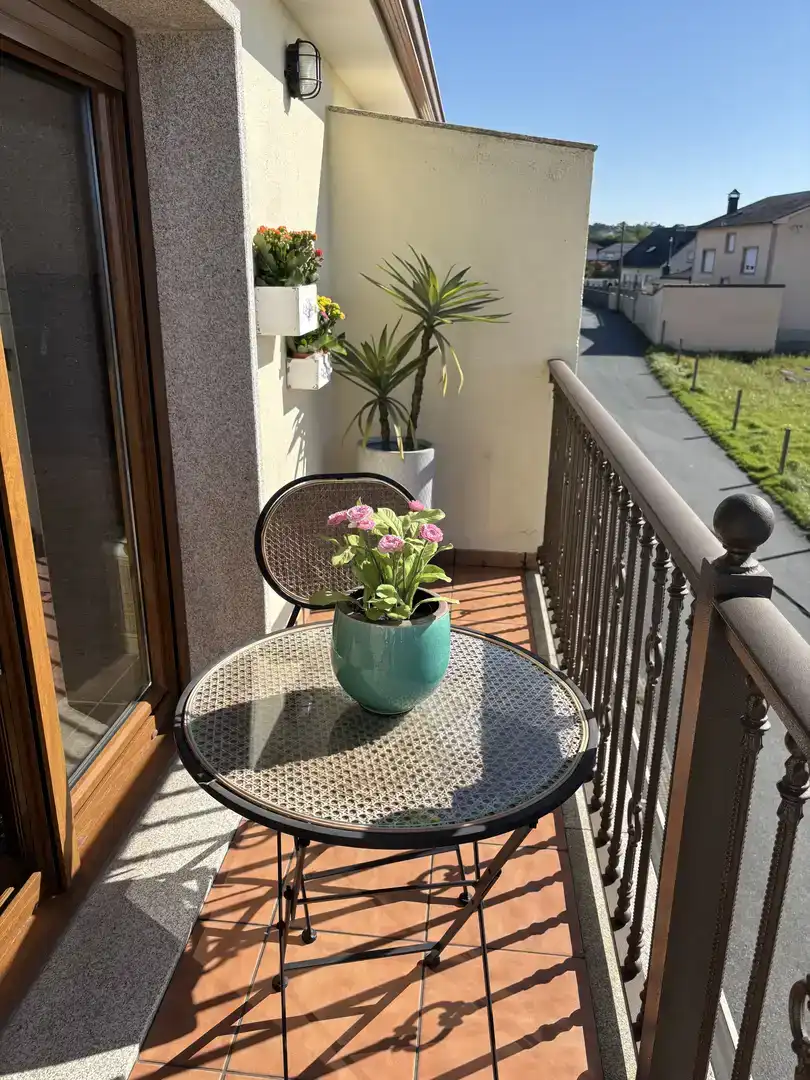 Terraza de Piso de alquiler en Ribeira con Jardín privado, Amueblado y Balcón