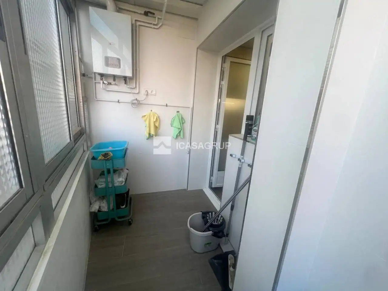 Wohnung zum Verkauf in Rubí mit Klimaanlage und Balkon