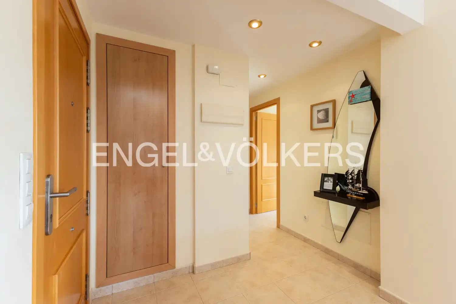 Wohnung zum Verkauf in Oropesa del Mar / Orpesa mit Klimaanlage, Heizung und Privatgarten