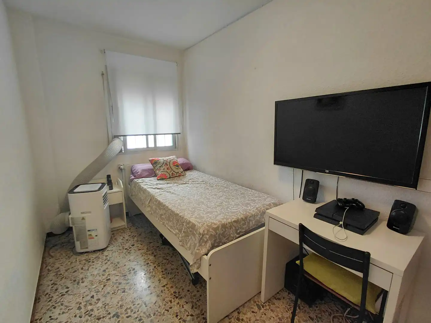 Habitación de Piso en venta en Benalmádena con Aire acondicionado, Amueblado y Piscina comunitaria