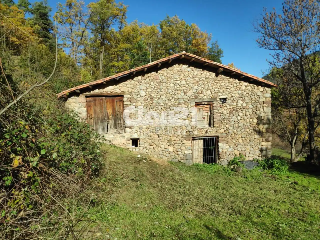 Vista exterior de Casa o xalet en venda en Montellà i Martinet