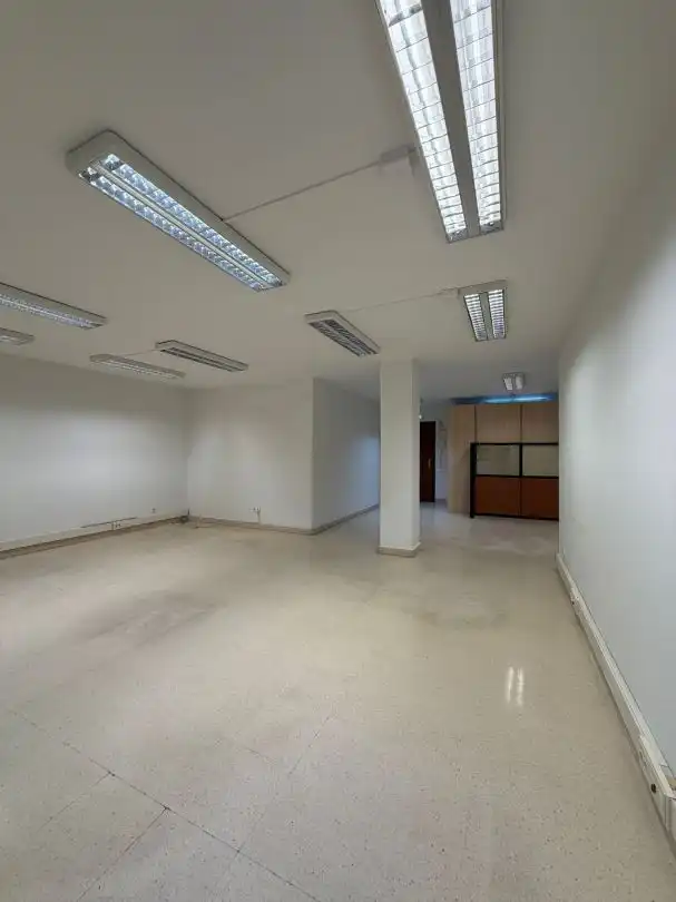 Oficina en venta en La Calzada