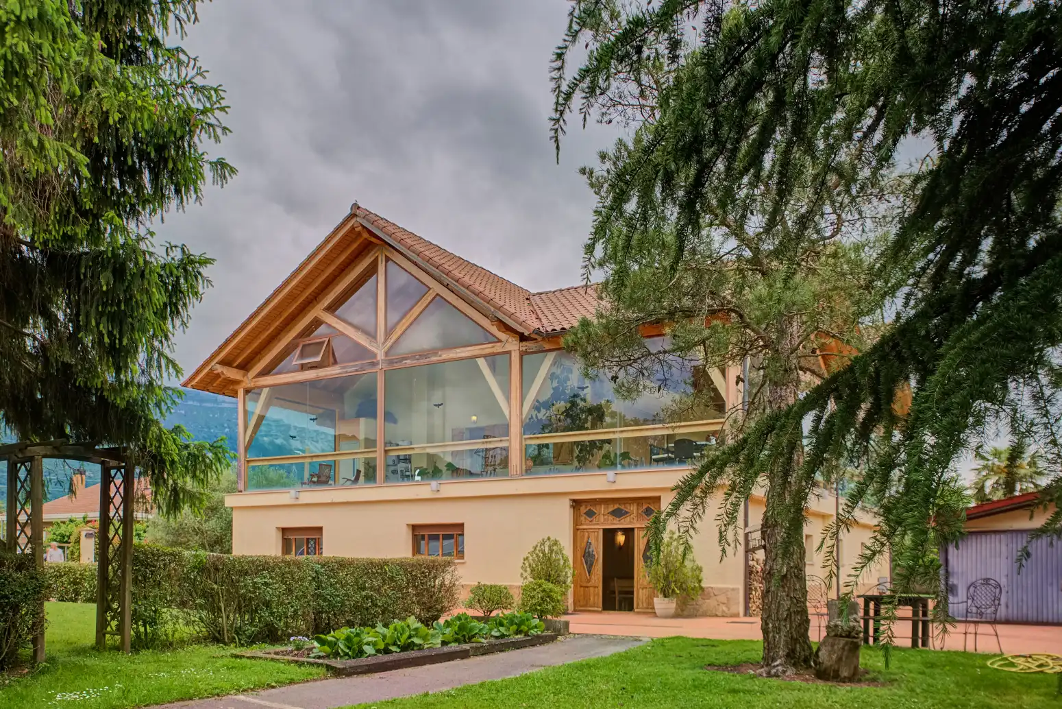 Vista exterior de Casa o chalet en venta en Irañeta con Calefacción, Jardín privado y Parquet