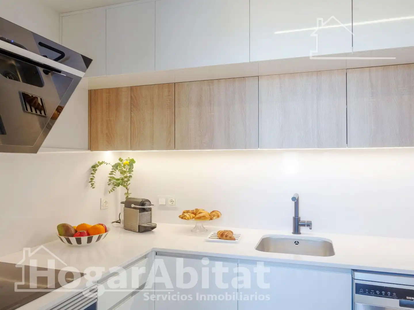Cocina de Piso en venta en Dénia con Calefacción, Jardín privado y Terraza