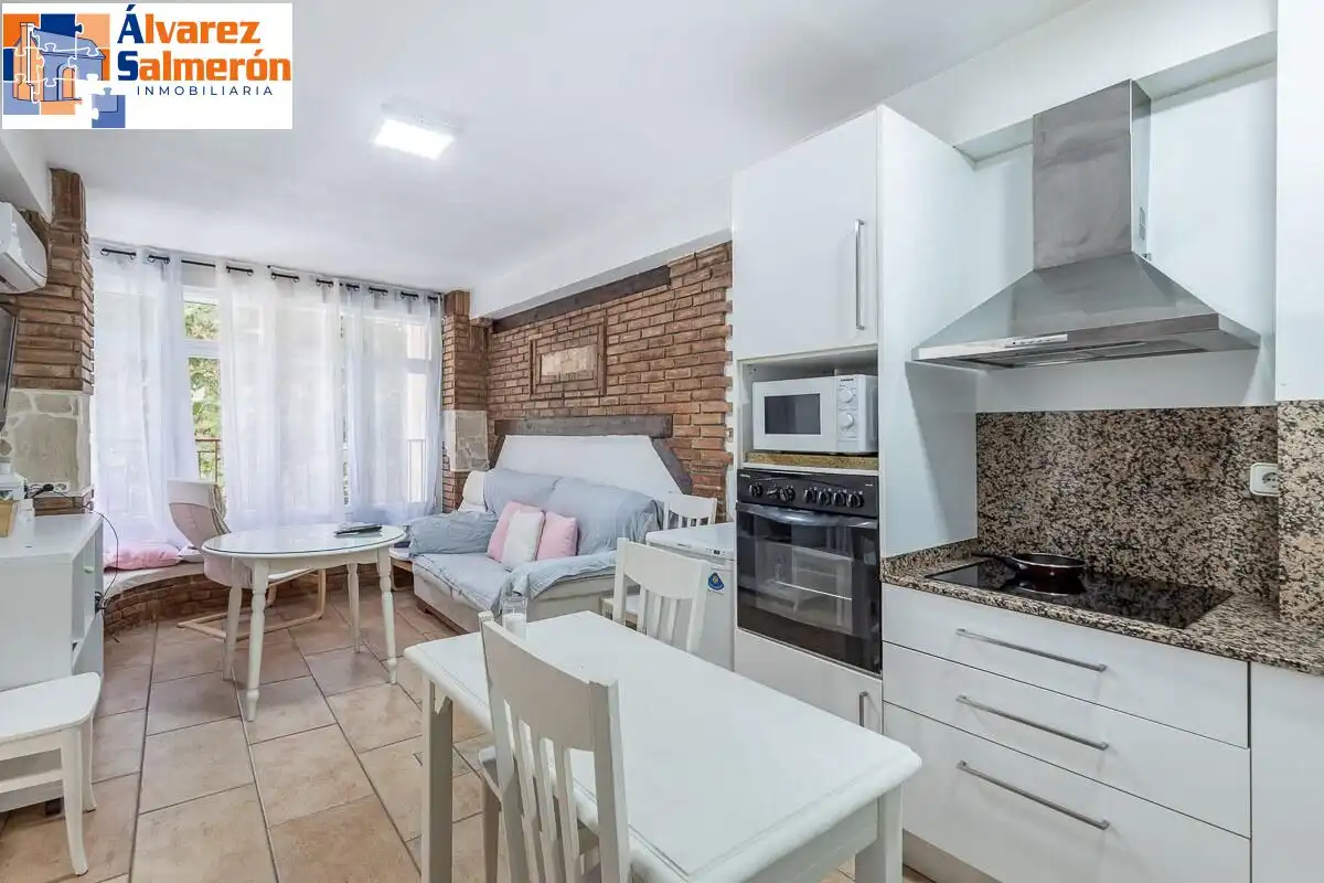 Piso con ascensor en venta en Zaidín