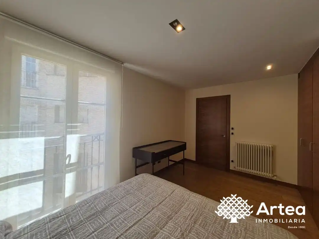 Habitación de Piso de alquiler en Bilbao  con Calefacción, Jardín privado y Horno