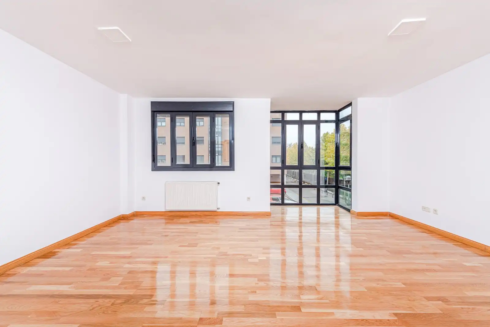 Wohnzimmer von Wohnung zum Verkauf in Madrid mit Klimaanlage, Terrasse und Abstellraum