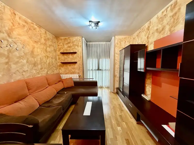 Living room of Flat for sale in Madrid  with Air Conditioner and Heating