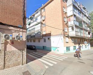 Exterior view of Flat for sale in  Madrid Capital  with Terrace and Balcony