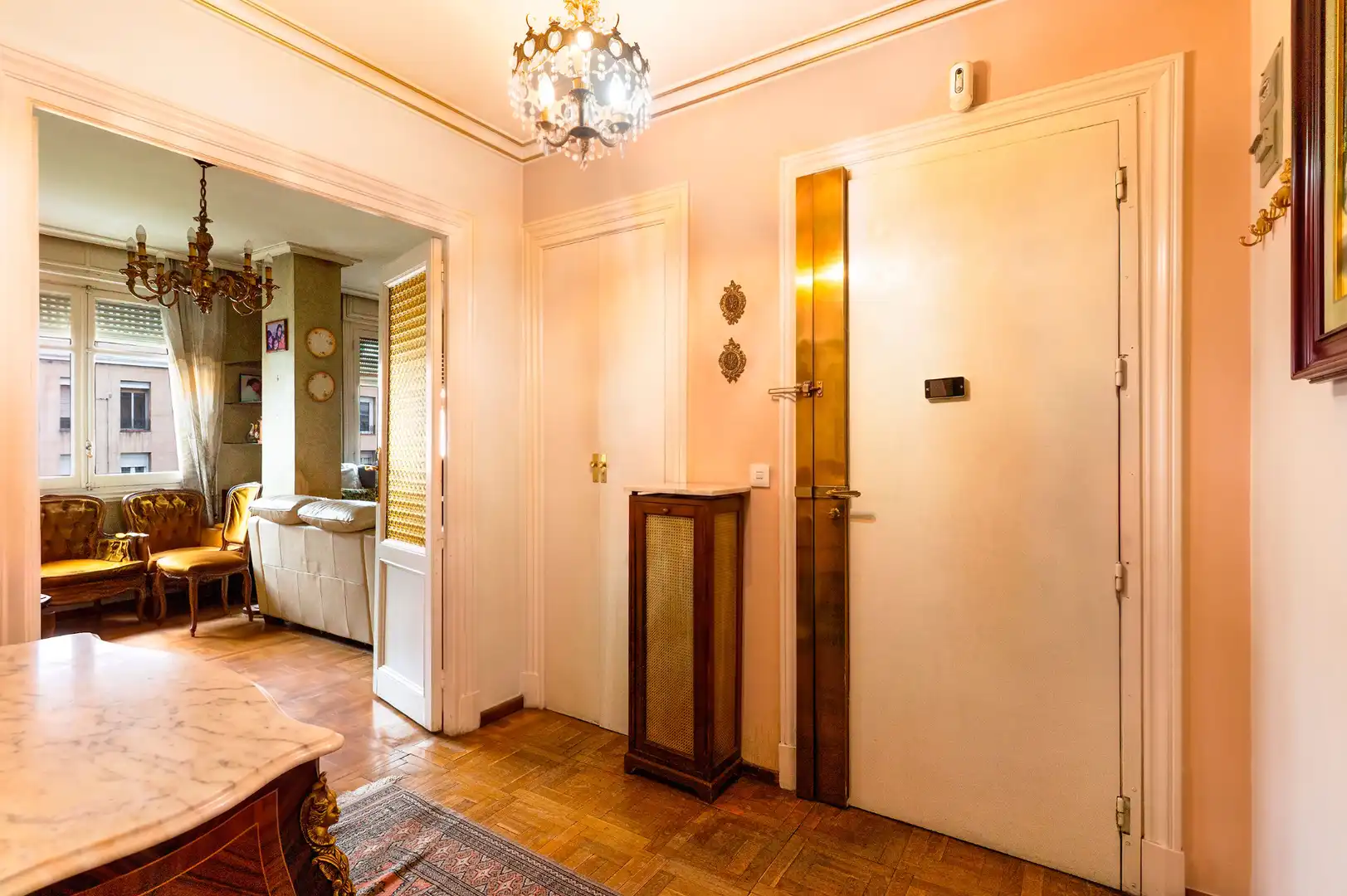 Wohnung zum Verkauf in Madrid mit Heizung, Parkett und Abstellraum