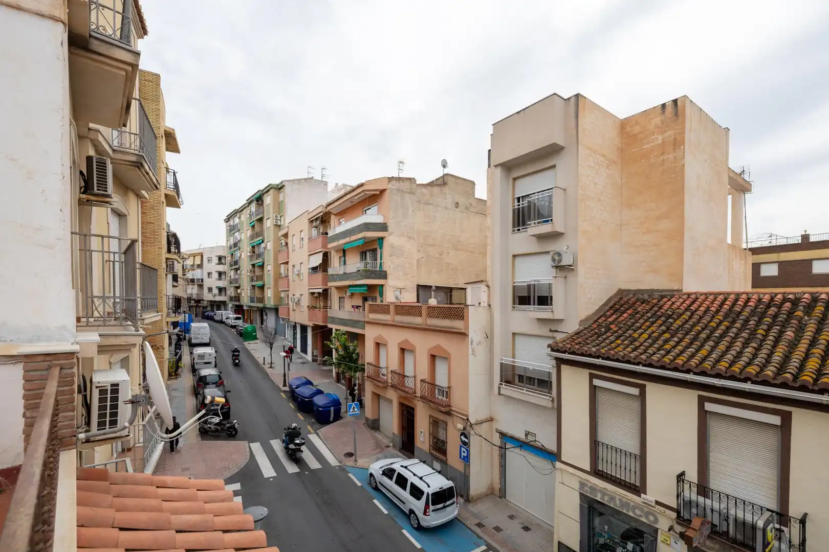 Vista exterior de Casa adosada en venda en Motril