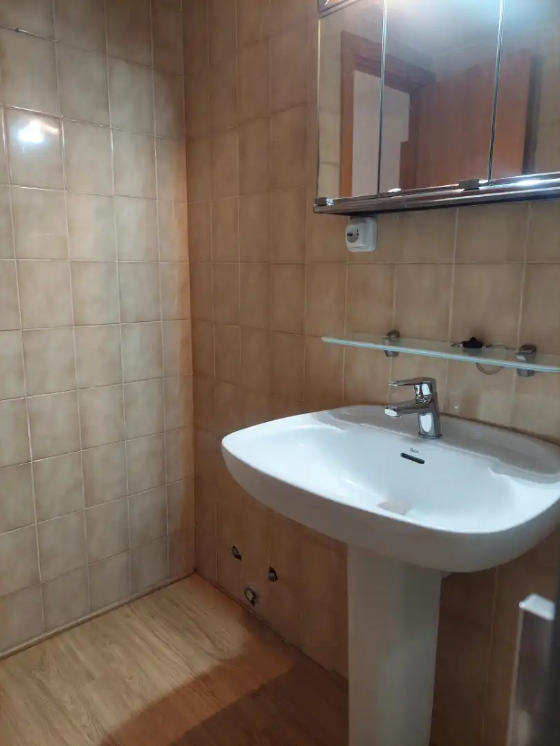 Bathroom of Flat for sale in  Palma de Mallorca  with Heating and Balcony