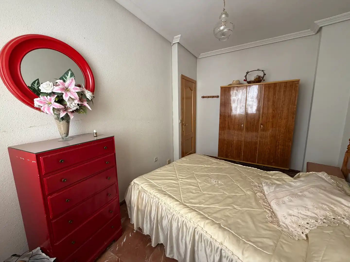Dormitori de Casa o xalet en venda en Úbeda amb Aire condicionat, Calefacció i Terrassa