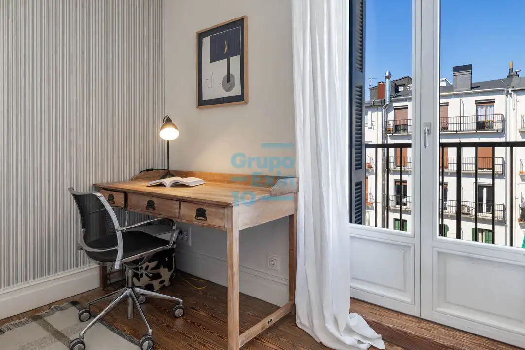 Habitación de Piso en venta en Donostia - San Sebastián  con Aire acondicionado, Calefacción y Balcón