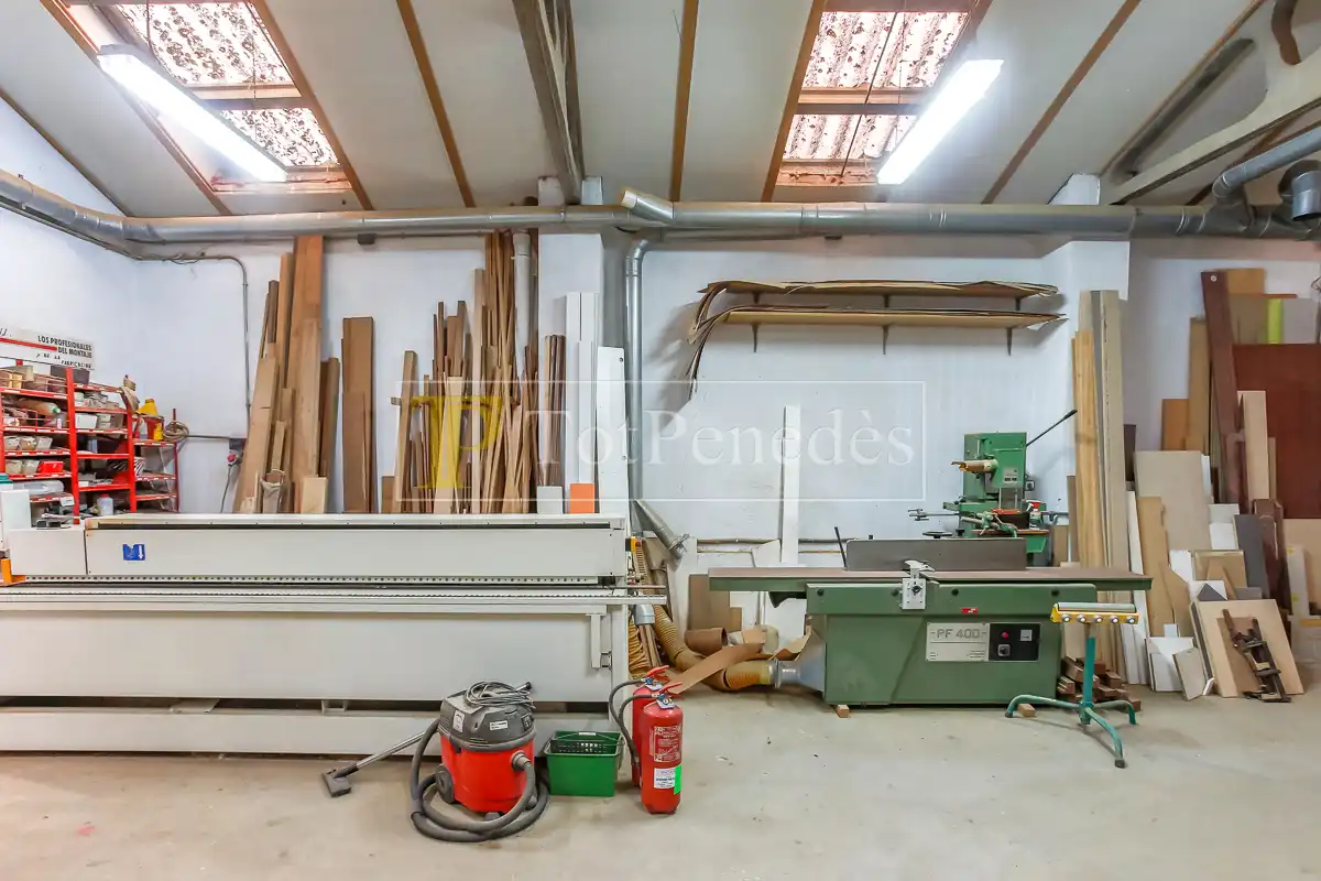 Local comercial en traspaso en Avinyonet del Penedès, imagen 2