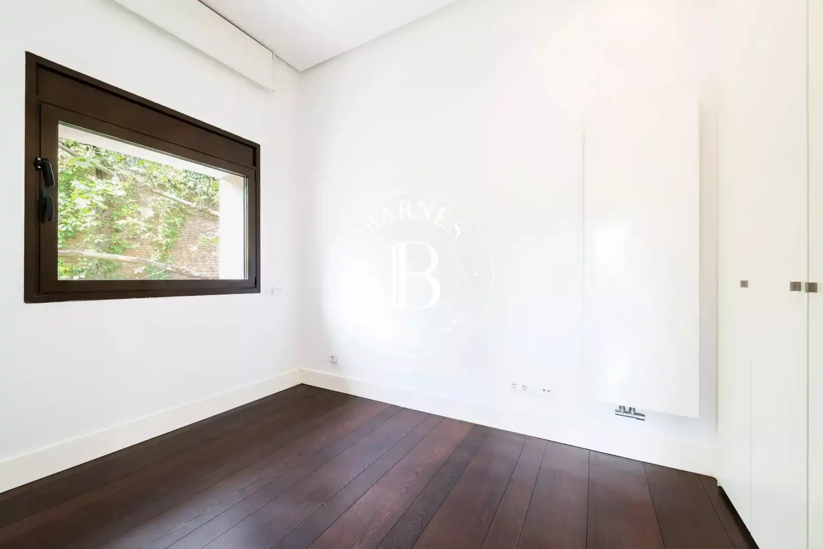 Schlafzimmer von Wohnung zur Miete in Madrid mit Klimaanlage, Heizung und Privatgarten