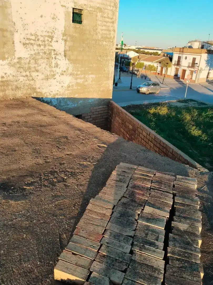 Vista exterior de Casa adosada en venda en Pilas