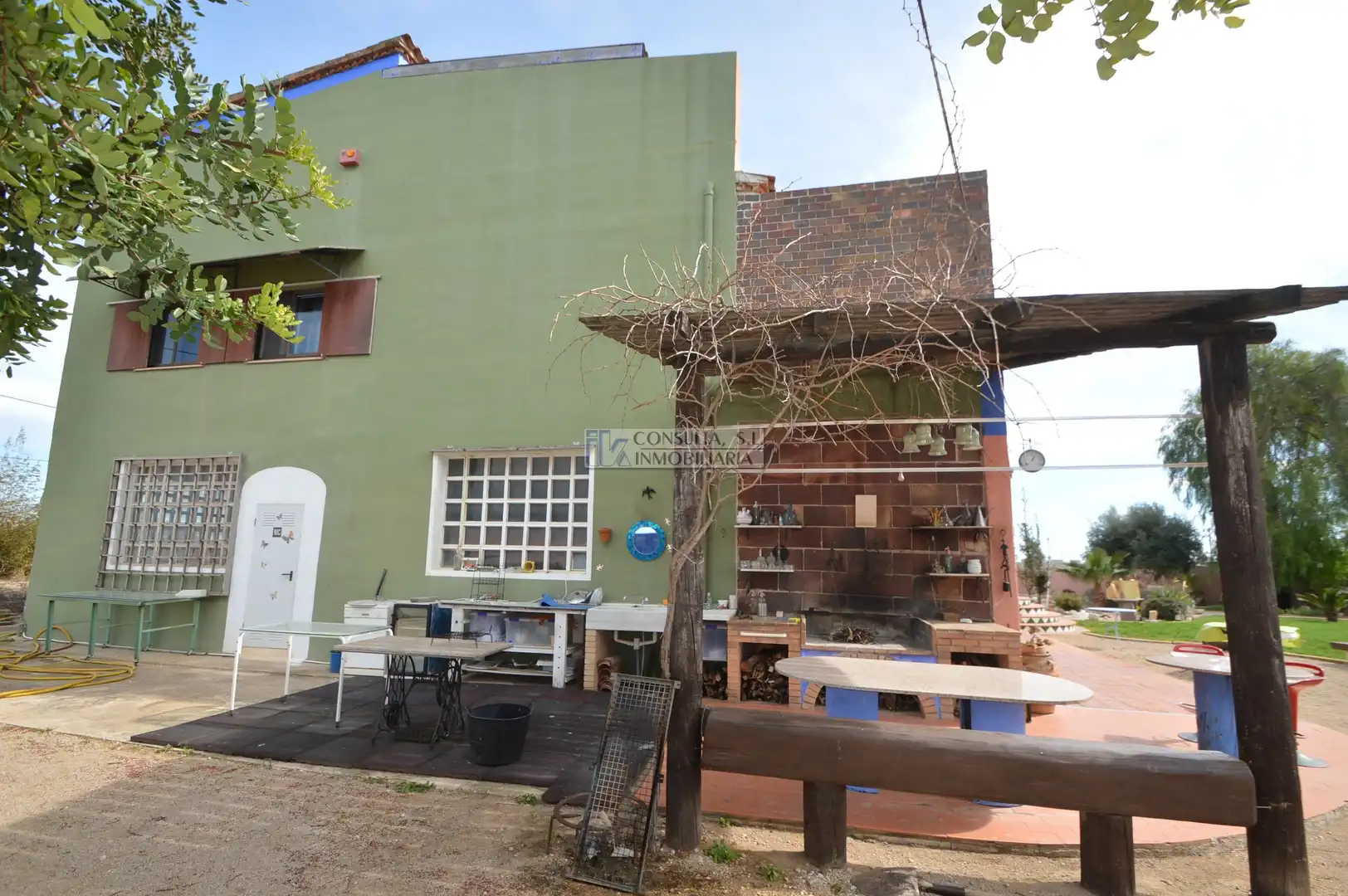 Exterior view of Houses for sale in Vinaròs  with Private garden, Terrace and Storage room