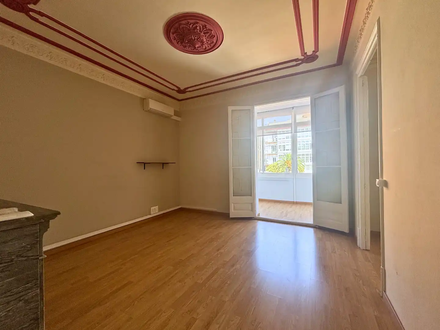 Office space with terrace to rent in Carrer de València 263, imagen 18